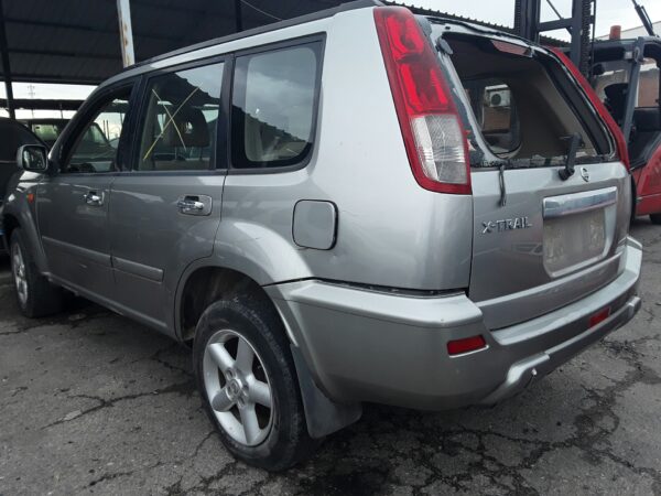CERRADURA PUERTA TRASERA DERECHA  NISSAN X-TRAIL - Imagen 3