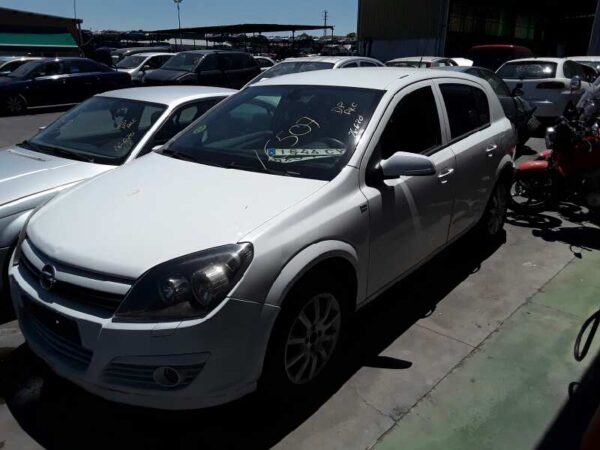 BOMBA DIRECCION OPEL ASTRA H BERLINA - Imagen 4