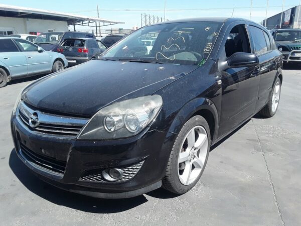 PILOTO TRASERO DERECHO OPEL ASTRA H BERLINA - Imagen 4