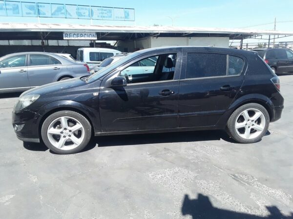 PILOTO TRASERO DERECHO OPEL ASTRA H BERLINA - Imagen 5