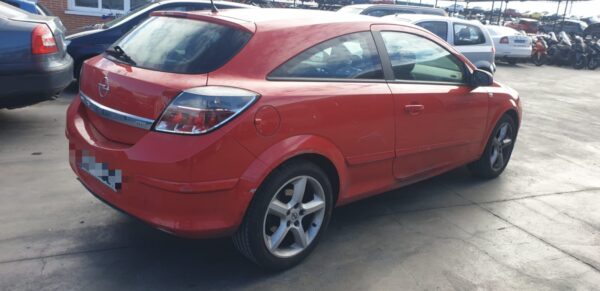 PARAGOLPES TRASERO OPEL ASTRA H GTC - Imagen 4