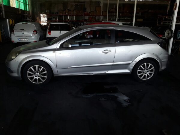 PILOTO TRASERO DERECHO OPEL ASTRA H GTC - Imagen 3