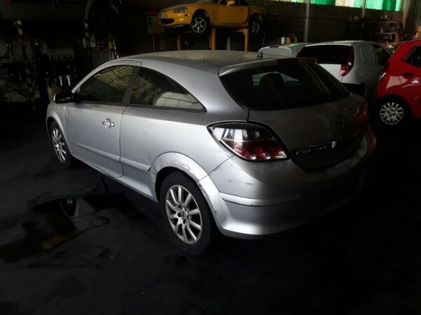 PILOTO TRASERO DERECHO OPEL ASTRA H GTC - Imagen 5