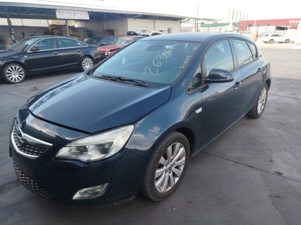 RADIADOR AGUA OPEL ASTRA J BERLINA 5P - Imagen 2