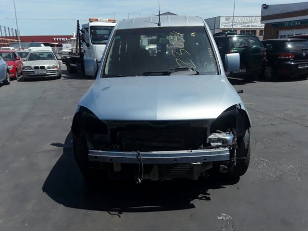 PILOTO TRASERO DERECHO OPEL COMBO - Imagen 2