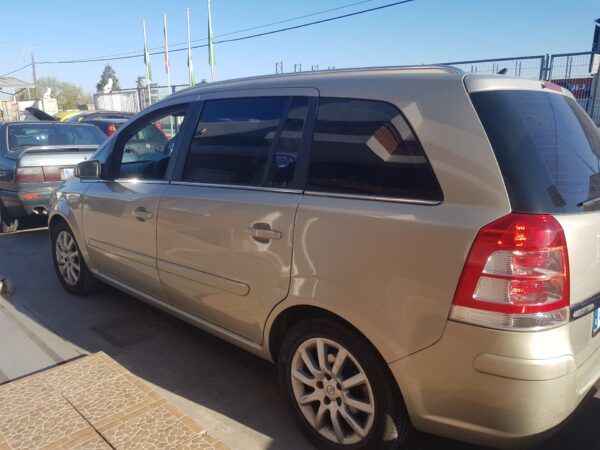 MOTOR ARRANQUE OPEL ZAFIRA B - Imagen 4