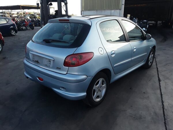 FARO IZQUIERDO PEUGEOT 206 - Imagen 3
