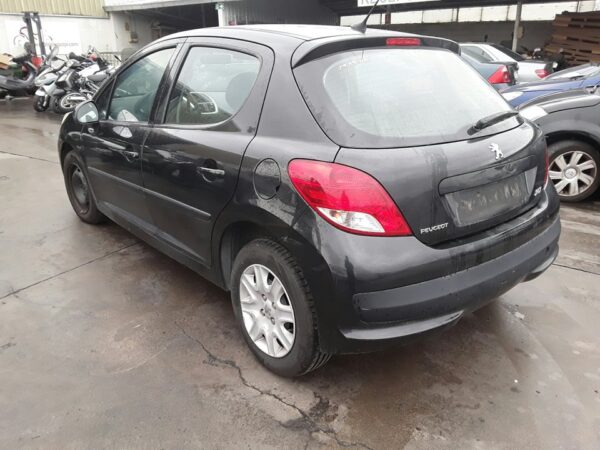 PARAGOLPES TRASERO PEUGEOT 207 - Imagen 2