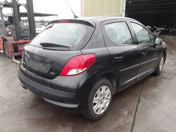 PARAGOLPES TRASERO PEUGEOT 207 - Imagen 5