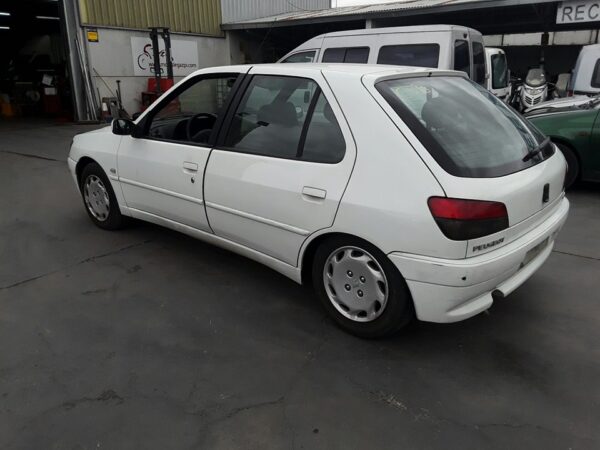 ELEVALUNAS DELANTERO DERECHO PEUGEOT 306 BERLINA 3/4/5 PUERTAS - Imagen 5