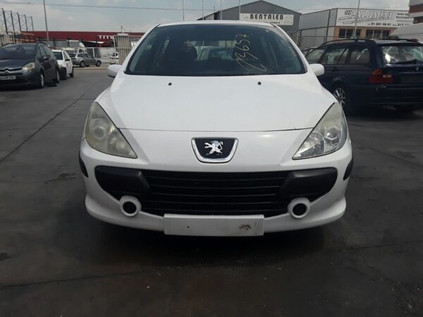 CAJA RELES / FUSIBLES PEUGEOT 307 BERLINA - Imagen 2
