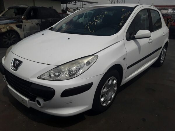 CAJA RELES / FUSIBLES PEUGEOT 307 BERLINA - Imagen 5