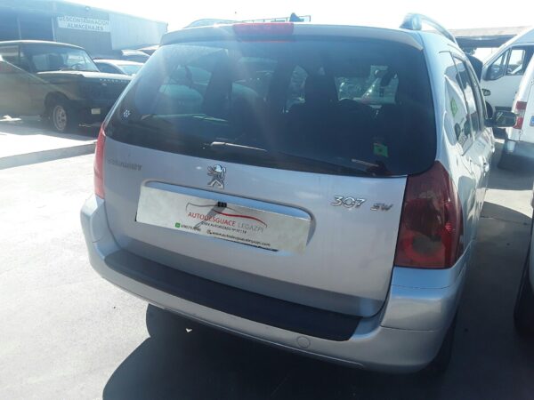 CAJA RELES / FUSIBLES PEUGEOT 307 BREAK / SW - Imagen 3
