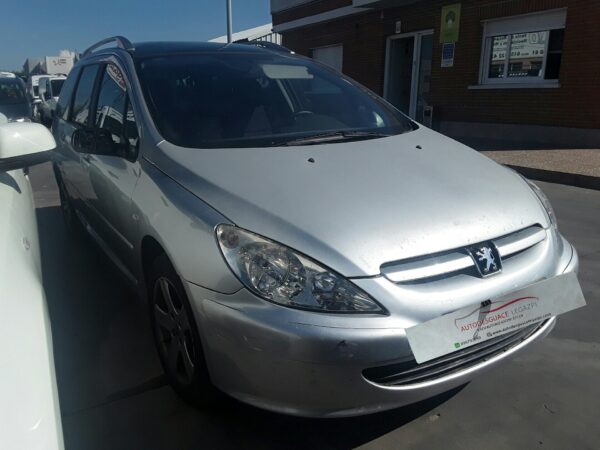 CAJA RELES / FUSIBLES PEUGEOT 307 BREAK / SW - Imagen 5
