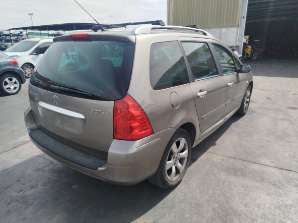 RETROVISOR DERECHO PEUGEOT 307 BREAK/ SW (S2) - Imagen 3