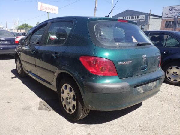 CAJA RELES / FUSIBLES PEUGEOT 307 - Imagen 3