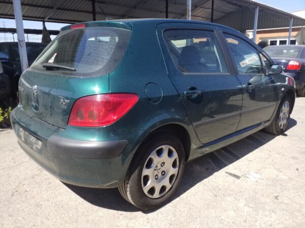 CAJA RELES / FUSIBLES PEUGEOT 307 - Imagen 5