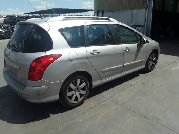 CAJA RELES / FUSIBLES PEUGEOT 308 SW - Imagen 5