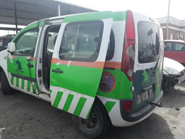 PORTON TRASERO IZQUIERDO RENAULT KANGOO - Imagen 4