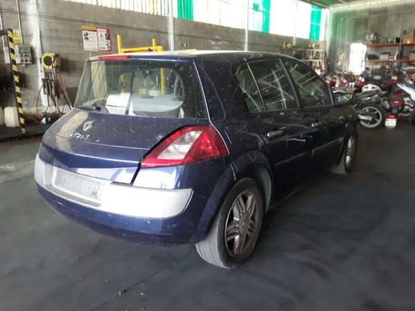 FARO DERECHO RENAULT MEGANE II BERLINA 5P - Imagen 4