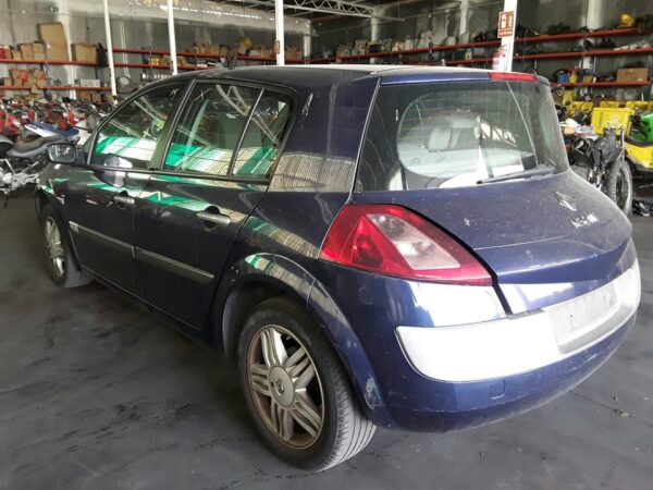 FARO DERECHO RENAULT MEGANE II BERLINA 5P - Imagen 5