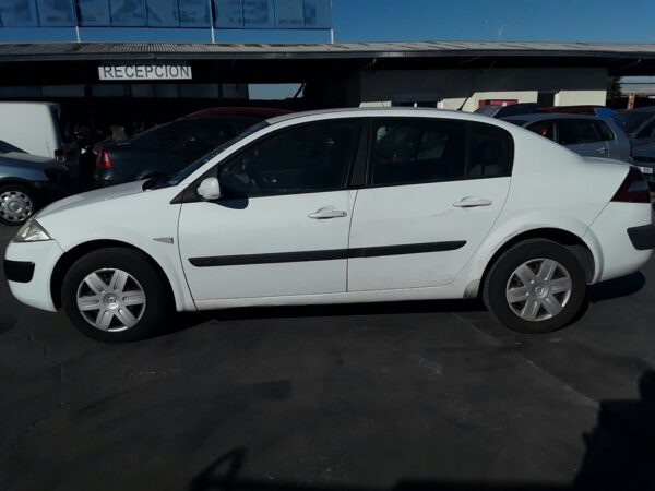 COMPRESOR AIRE ACONDICIONADO RENAULT MEGANE II CLASSIC BERLINA - Imagen 4