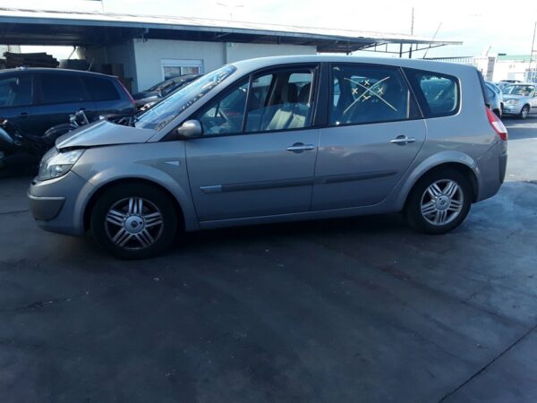 FARO DERECHO RENAULT SCENIC II - Imagen 4
