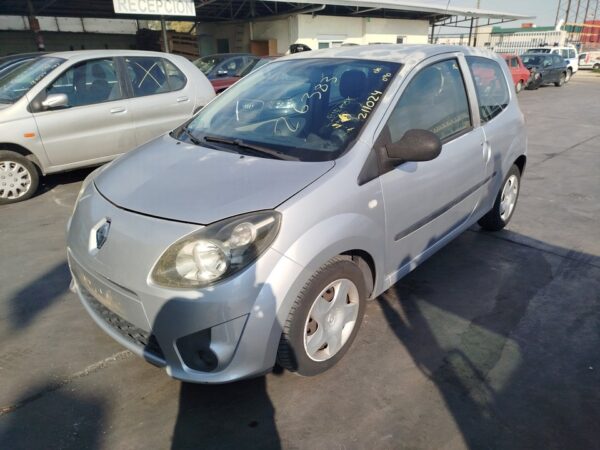 PILOTO TRASERO IZQUIERDO RENAULT TWINGO II - Imagen 3
