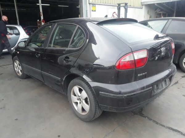 PARAGOLPES TRASERO SEAT LEON (1M1) - Imagen 4