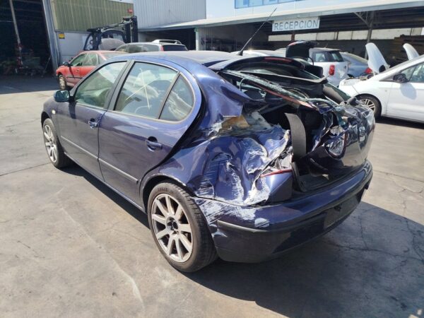 FARO DERECHO SEAT LEON (1M1) - Imagen 5
