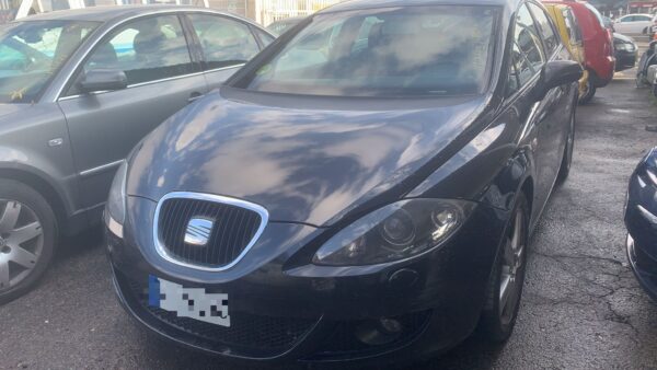 CAJA RELES / FUSIBLES SEAT LEON - Imagen 2