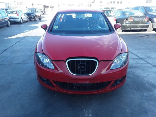 PARAGOLPES TRASERO SEAT LEON - Imagen 2