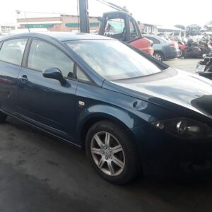 CONDENSADOR / RADIADOR  AIRE ACONDICIONADO SEAT LEON
