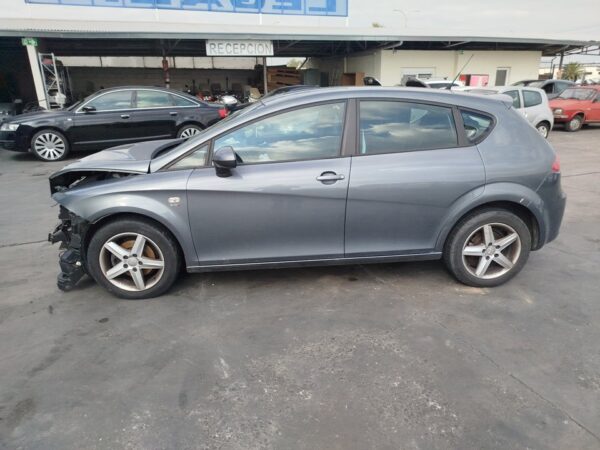 CERRADURA MALETERO / PORTON SEAT LEON (1P1) - Imagen 2