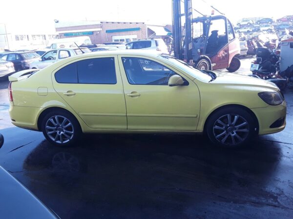 SALPICADERO SKODA OCTAVIA BERLINA - Imagen 3