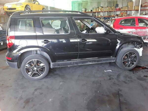 MANDO LUCES SKODA YETI - Imagen 3