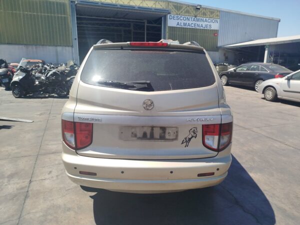 ALETA DELANTERA IZQUIERDA SSANGYONG KYRON - Imagen 3
