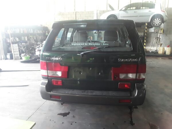 PORTON TRASERO SSANGYONG MUSSO - Imagen 3