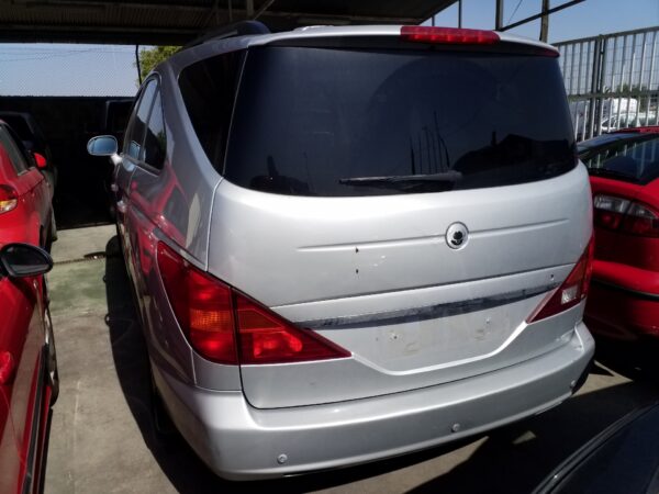 MOTOR ARRANQUE SSANGYONG RODIUS - Imagen 4