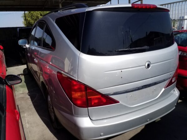 MOTOR ARRANQUE SSANGYONG RODIUS - Imagen 5