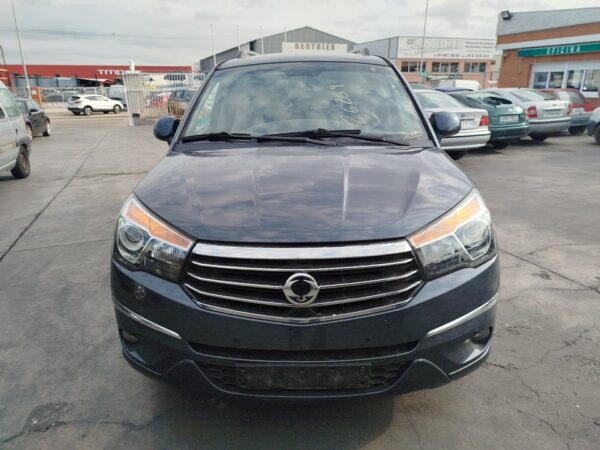 CAPO SSANGYONG RODIUS - Imagen 2