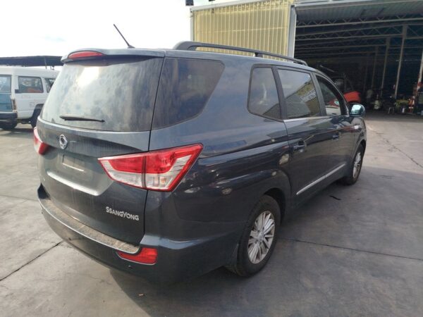CAPO SSANGYONG RODIUS - Imagen 4
