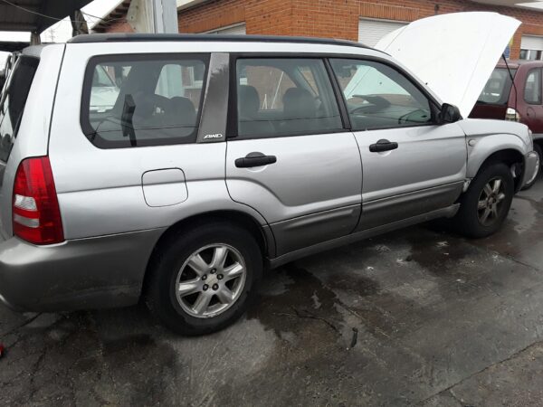 CERRADURA PUERTA TRASERA DERECHA  SUBARU FORESTER S11 - Imagen 3