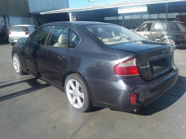 FARO DERECHO SUBARU LEGACY BERL. B13 - Imagen 4