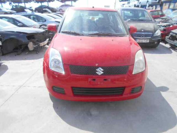 CAJA RELES / FUSIBLES SUZUKI SWIFT BERLINA (RS/MZ) - Imagen 2