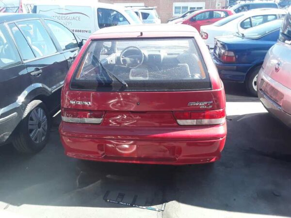 PILOTO TRASERO IZQUIERDO SUZUKI SWIFT BERLINA (SF/MA) - Imagen 3