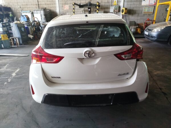 VOLANTE TOYOTA AURIS (E18) - Imagen 4
