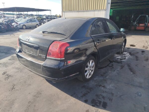 BOMBA DIRECCION TOYOTA AVENSIS BERLINA (T25) - Imagen 3
