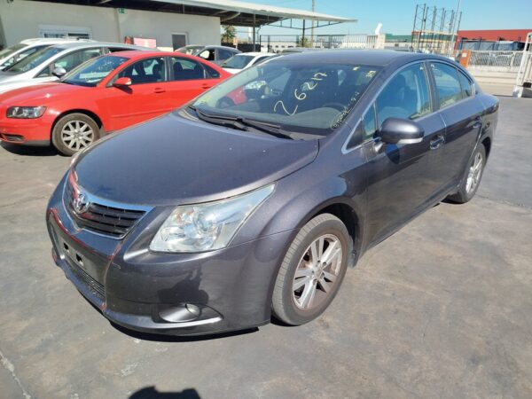 PARAGOLPES DELANTERO TOYOTA AVENSIS (T27) - Imagen 2