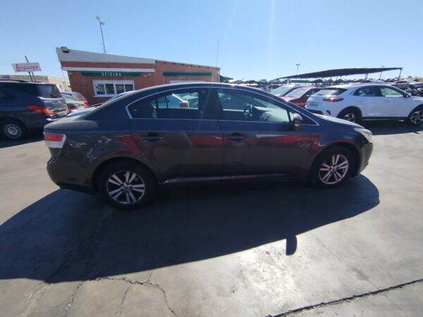 PARAGOLPES DELANTERO TOYOTA AVENSIS (T27) - Imagen 3